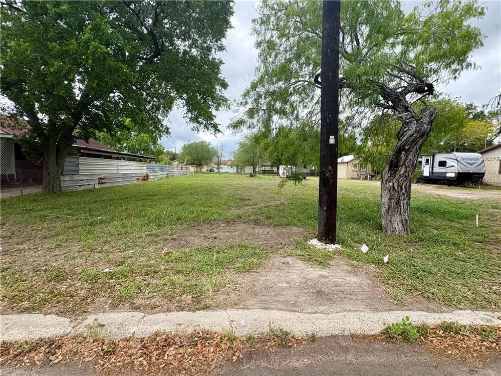 408 Sodville Sinton, TX 78387