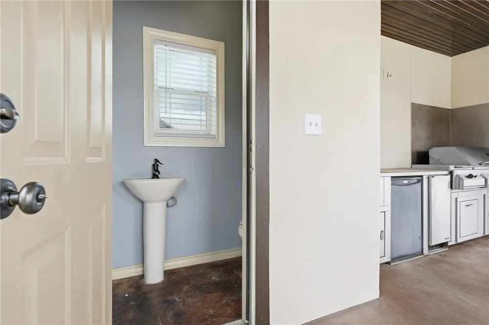 1260 County Road 3651 Sandia, TX 78383