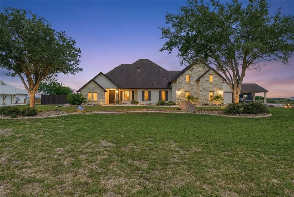 1260 County Road 3651 Sandia, TX 78383