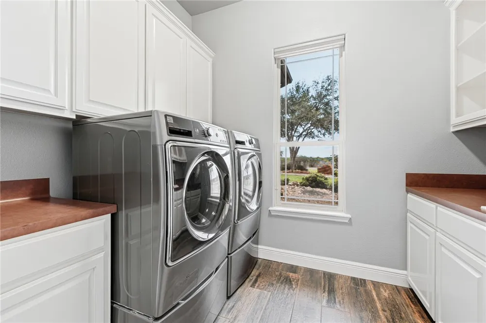 1260 County Road 3651 Sandia, TX 78383