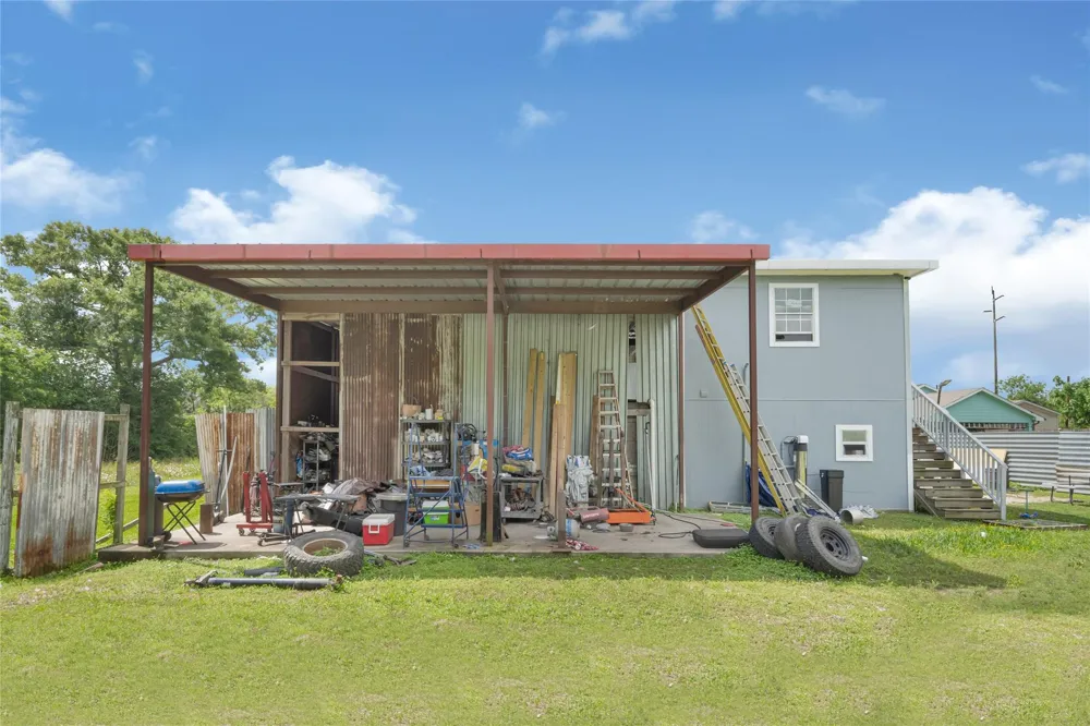 811 Coen Road Rosharon, TX 77583