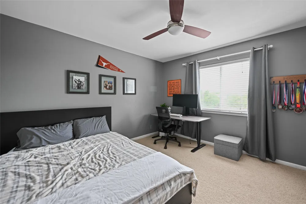 112 Hobby Horse Liberty Hill, TX 78642