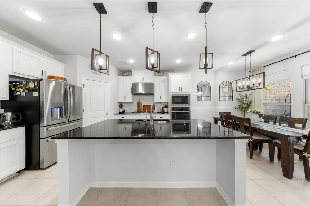 1424 Castalo Lane Leander, TX 78641