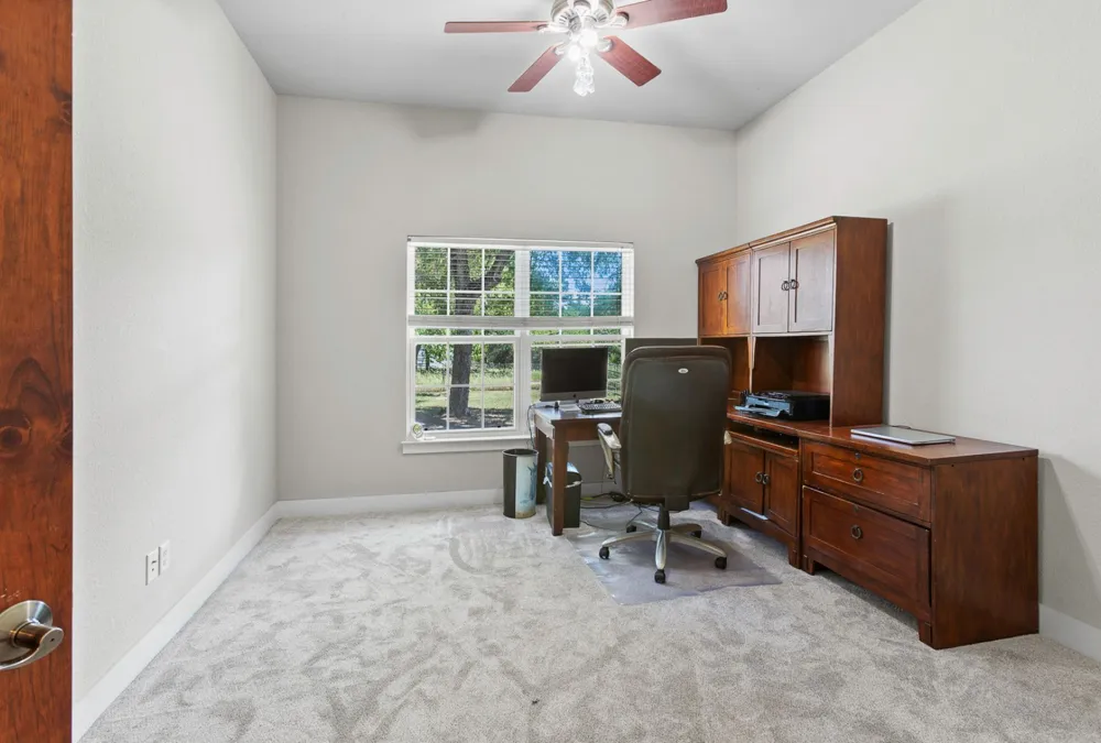 2010 County Road 233 Florence, TX 76527