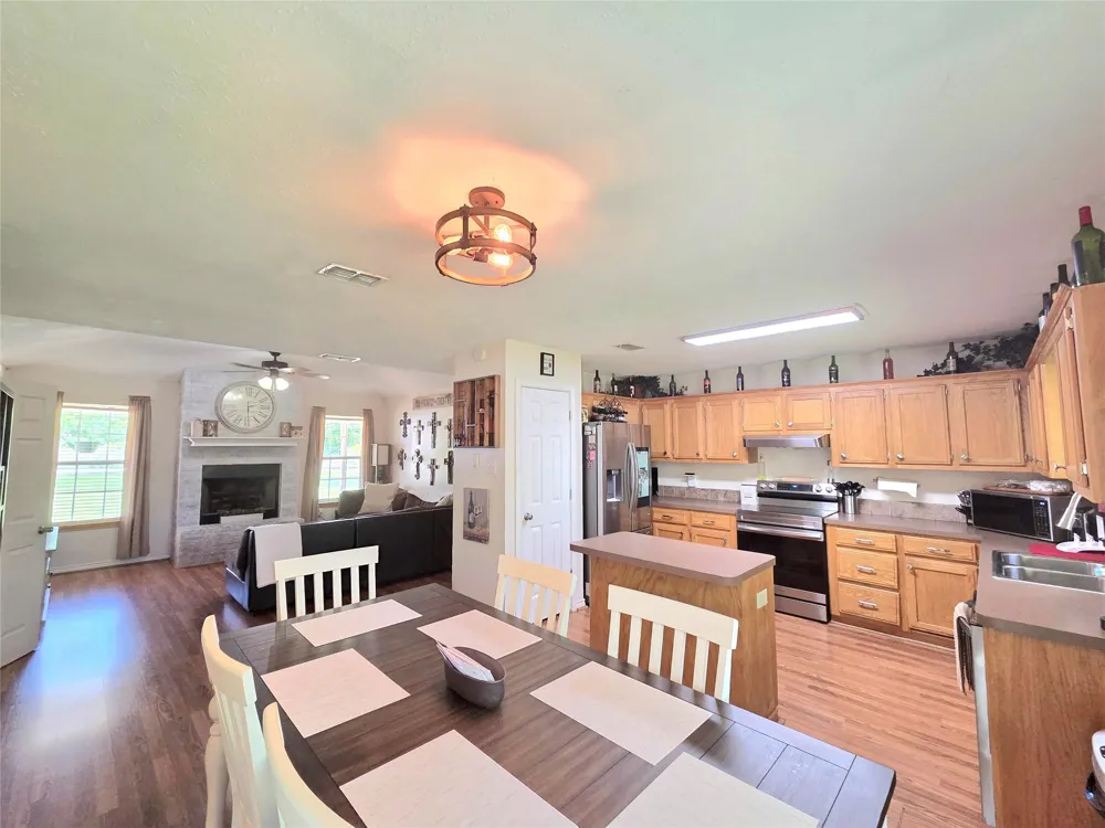 206 Jones Road Elkhart, TX 75839