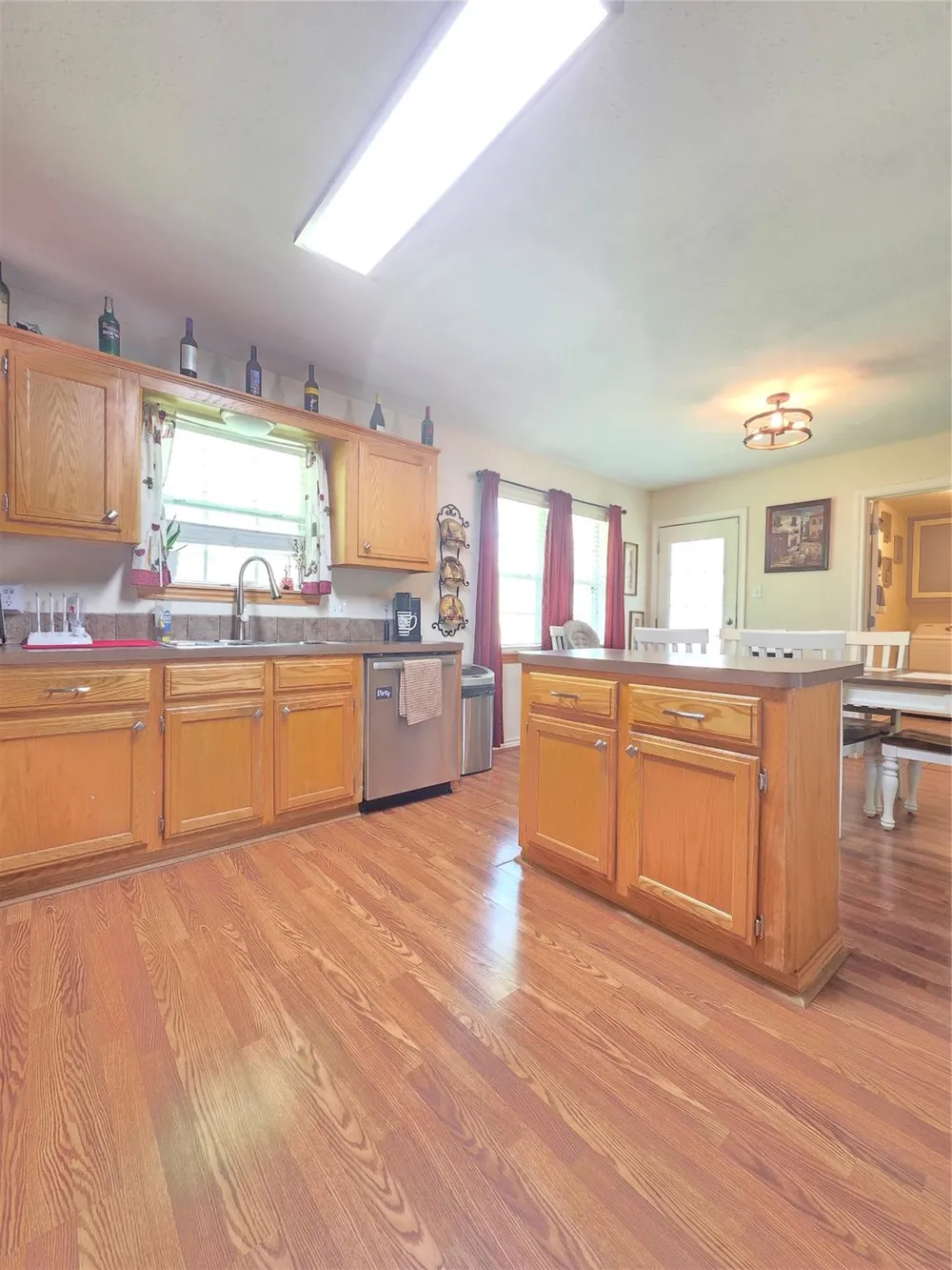 206 Jones Road Elkhart, TX 75839