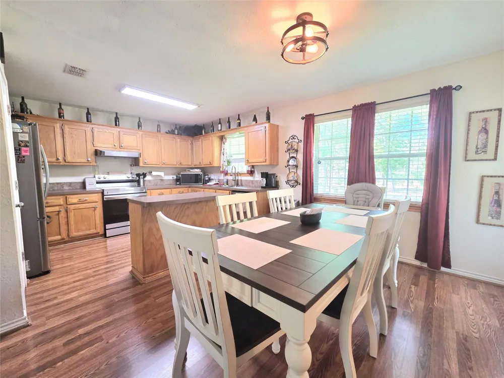 206 Jones Road Elkhart, TX 75839