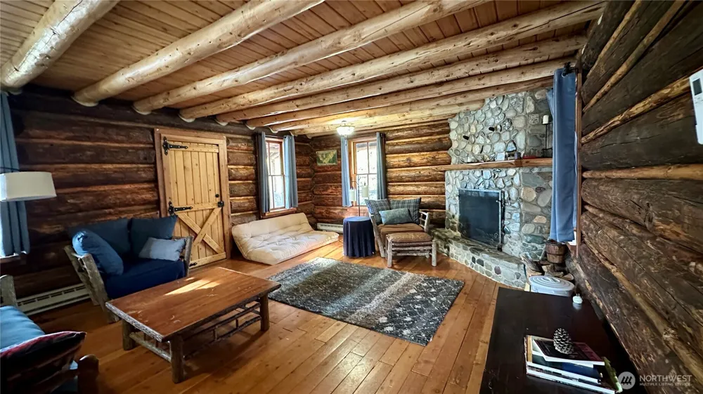 132 Twin Lakes Road Winthrop, WA 98862