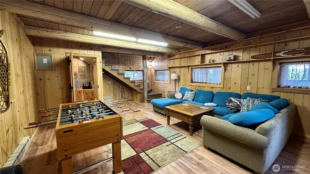 132 Twin Lakes Road Winthrop, WA 98862