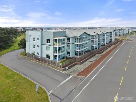 1600 W Ocean Avenue #1219