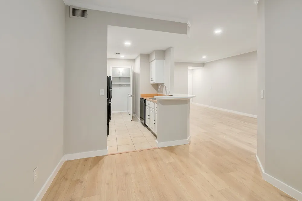 6000 Shepherd Mountain Cove #1609 Austin, TX 78730