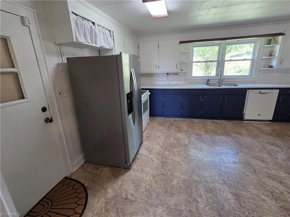 145 Black Oak Ridge Road Taylorsville, NC 28681