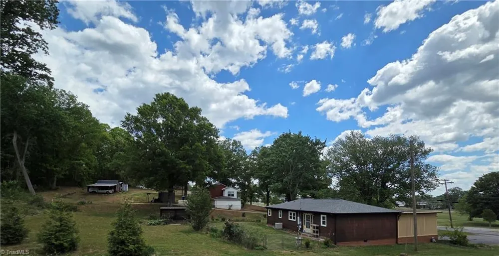 145 Black Oak Ridge Road Taylorsville, NC 28681