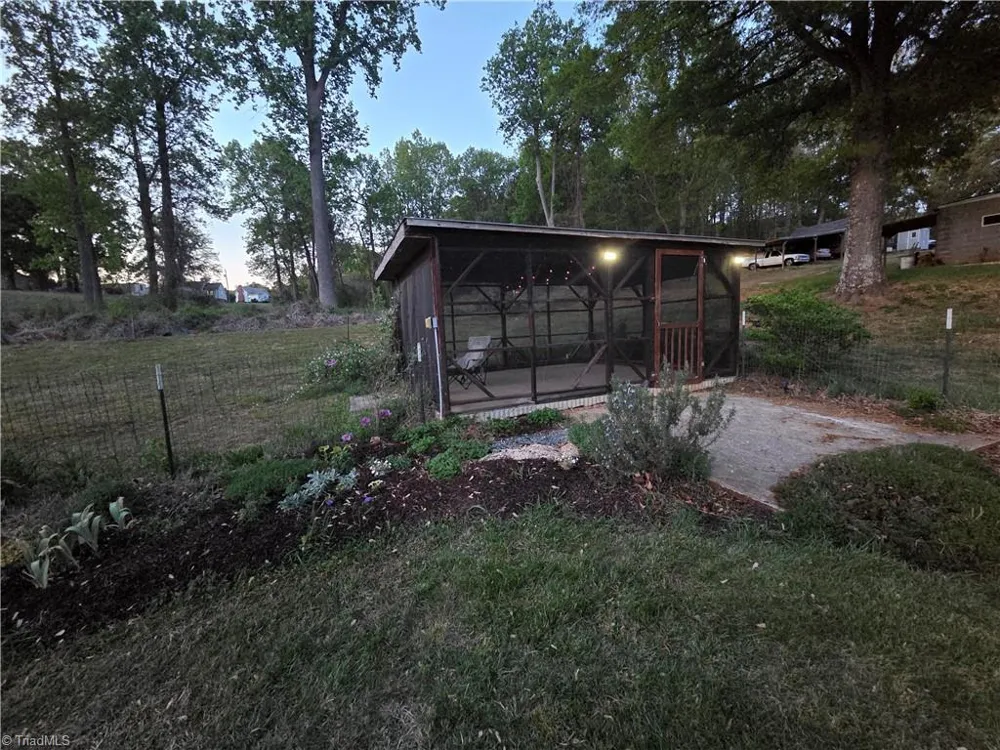 145 Black Oak Ridge Road Taylorsville, NC 28681