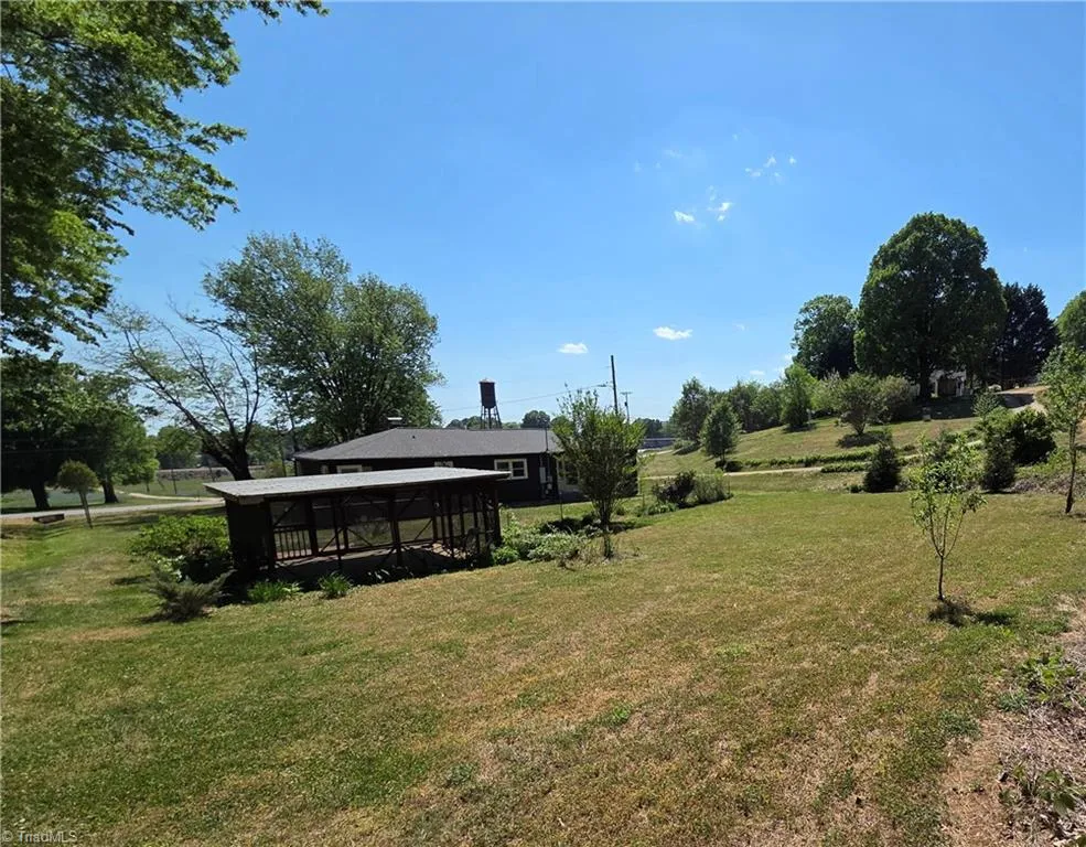 145 Black Oak Ridge Road Taylorsville, NC 28681