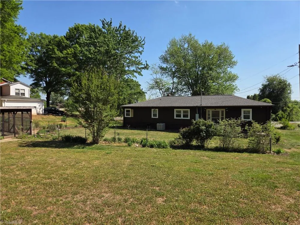 145 Black Oak Ridge Road Taylorsville, NC 28681