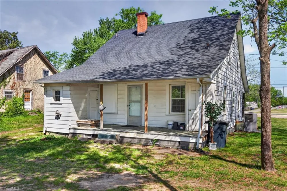 250 Main Street E Yanceyville, NC 27379