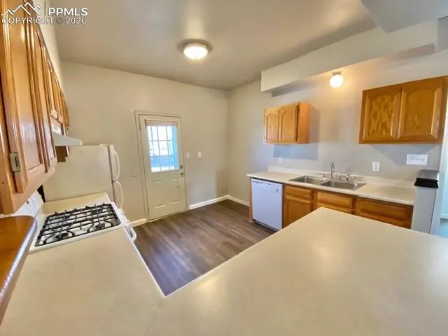 408 Pikes Peak Avenue Florence, CO 81226