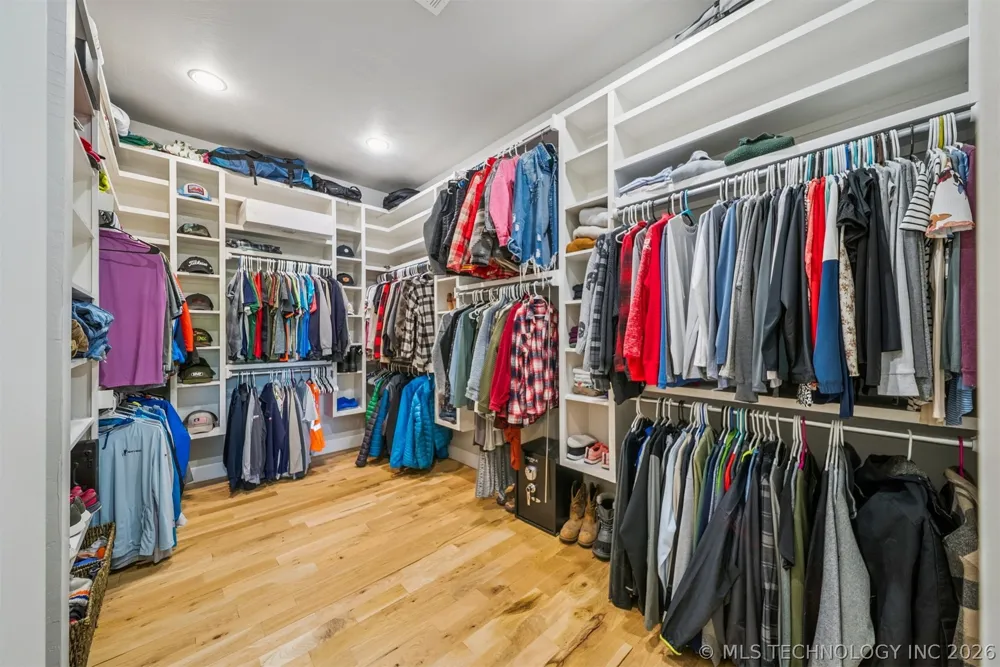 16439 Richardson Road Skiatook, OK 74070