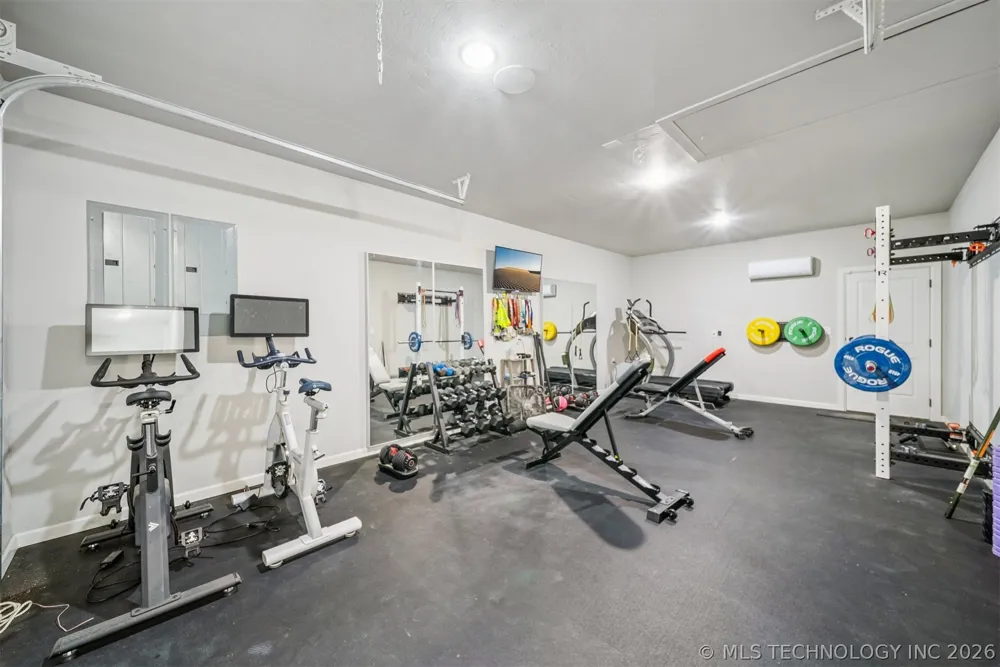 16439 Richardson Road Skiatook, OK 74070