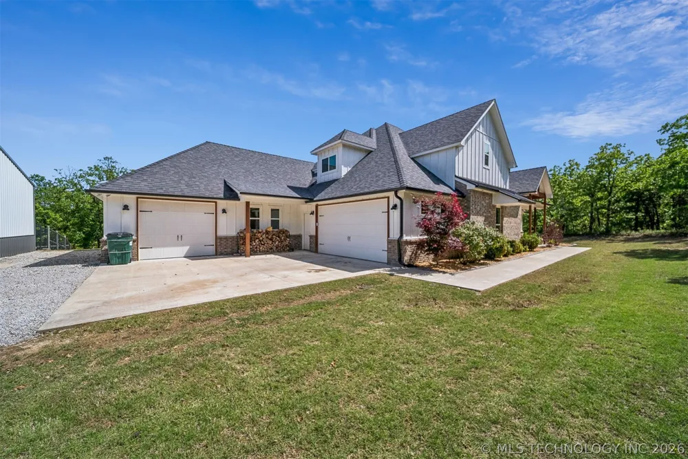 16439 Richardson Road Skiatook, OK 74070