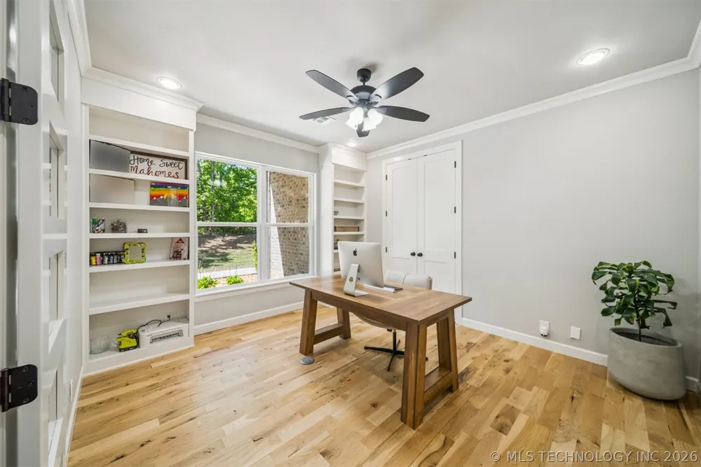 16439 Richardson Road Skiatook, OK 74070