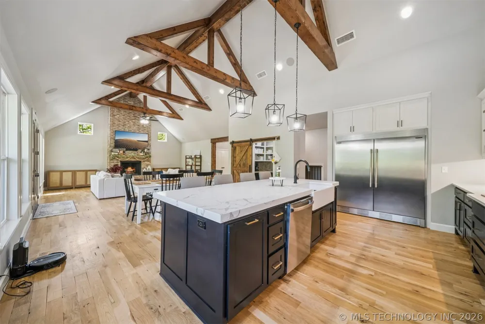 16439 Richardson Road Skiatook, OK 74070