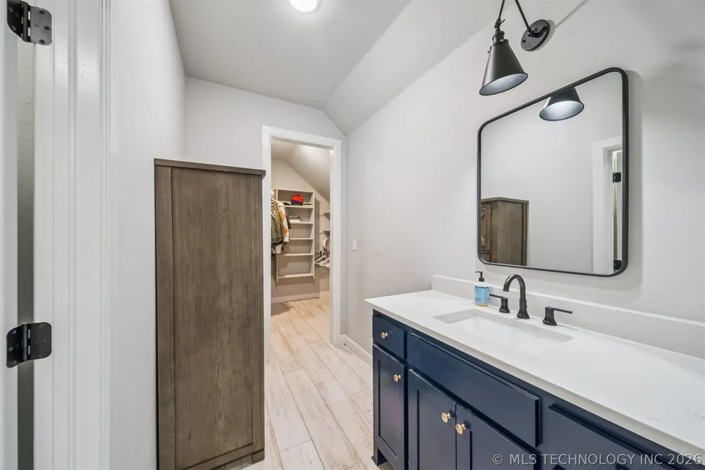 16439 Richardson Road Skiatook, OK 74070