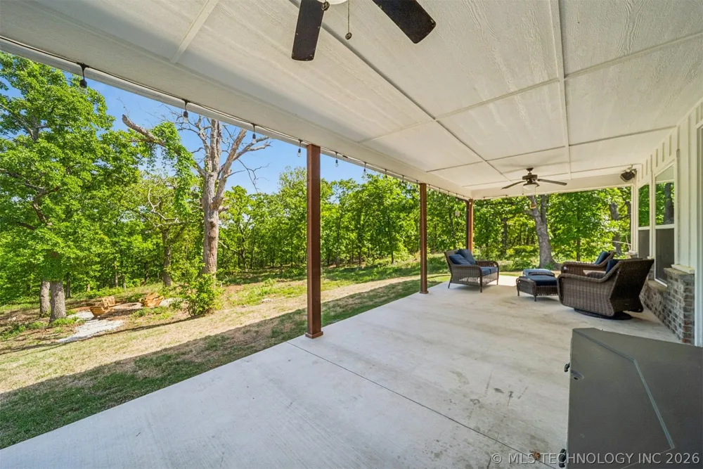 16439 Richardson Road Skiatook, OK 74070