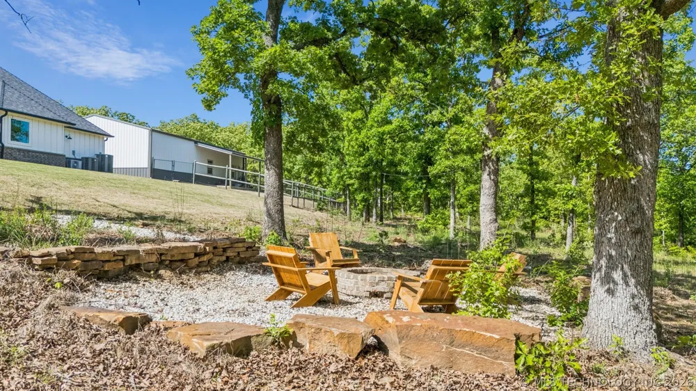 16439 Richardson Road Skiatook, OK 74070
