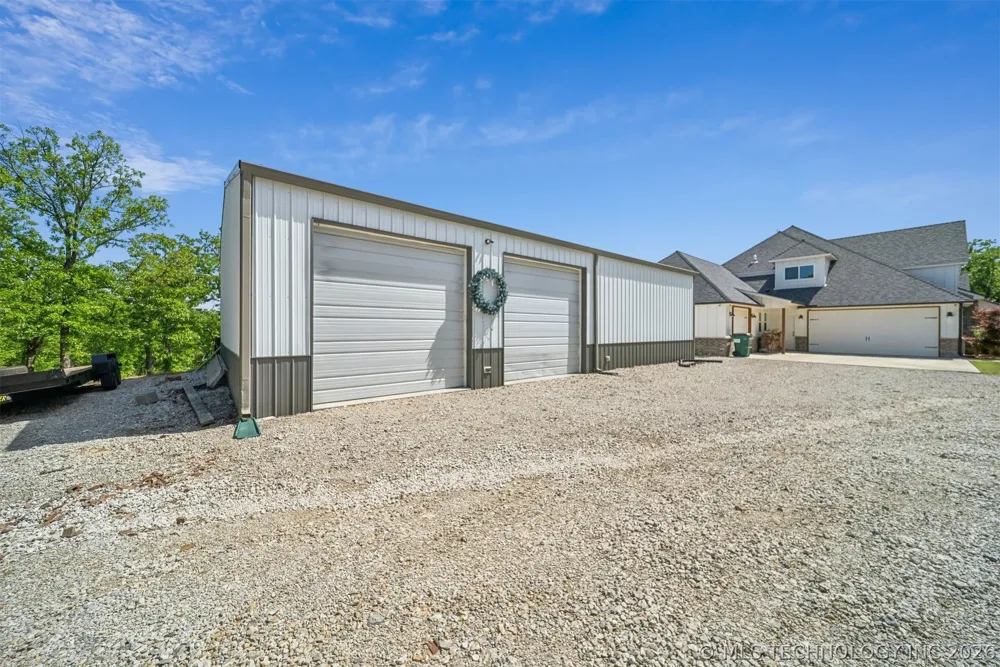 16439 Richardson Road Skiatook, OK 74070