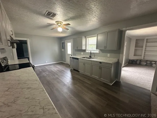 331 Pine Stratford, OK 74872