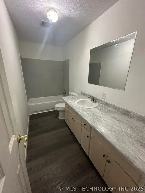 331 Pine Stratford, OK 74872