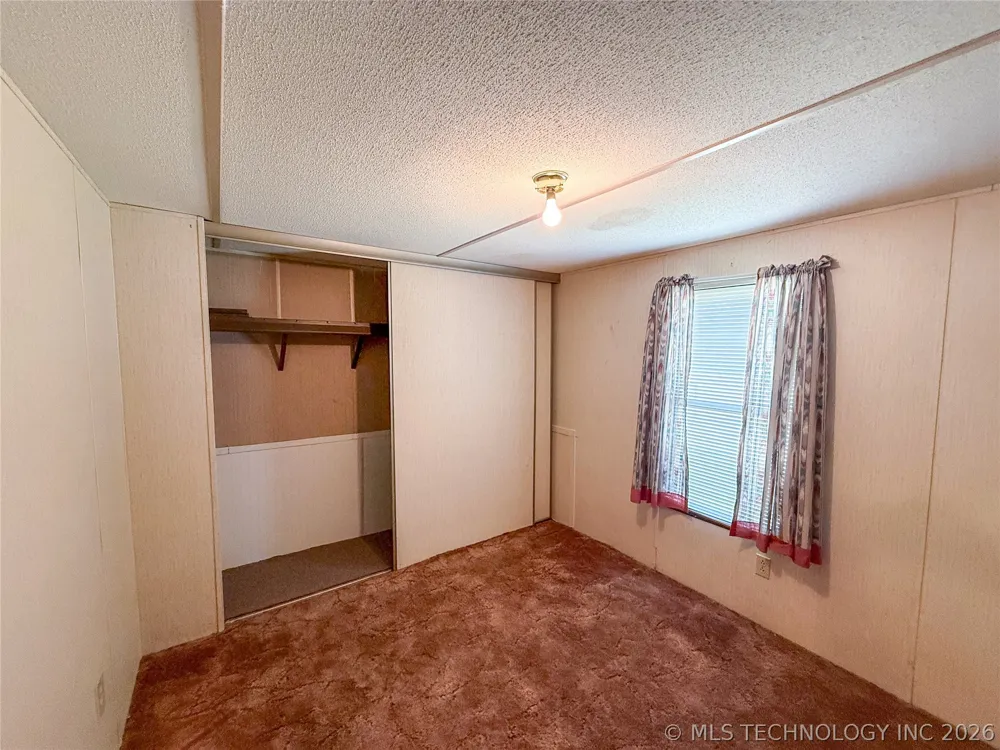 203 E Watova Street Talala, OK 74080