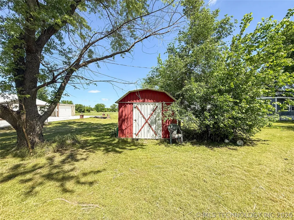 203 E Watova Street Talala, OK 74080