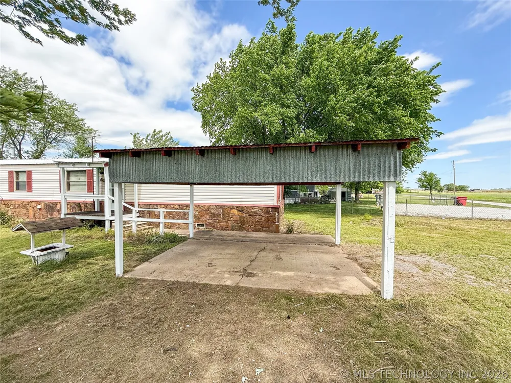 203 E Watova Street Talala, OK 74080