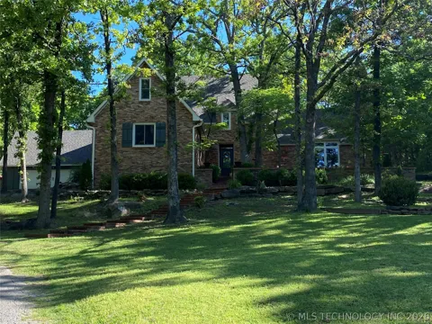 5960 Rolling Oaks Lane