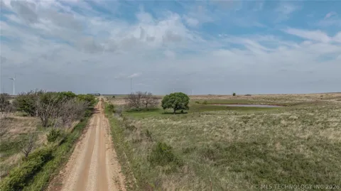 3 E 4500 ROAD
