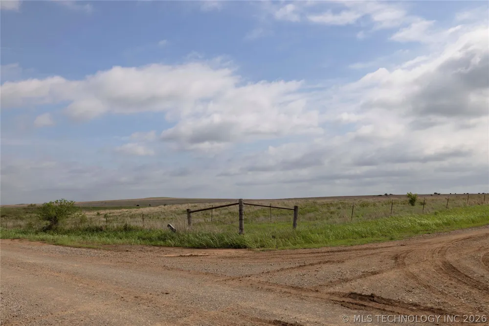 2 S 336 ROAD Pawnee, OK 73061