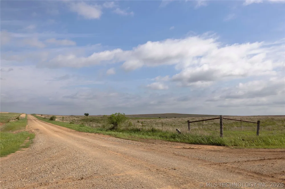 2 S 336 ROAD Pawnee, OK 73061