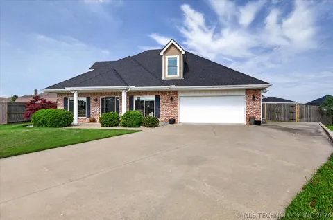 5637 Chickering Court