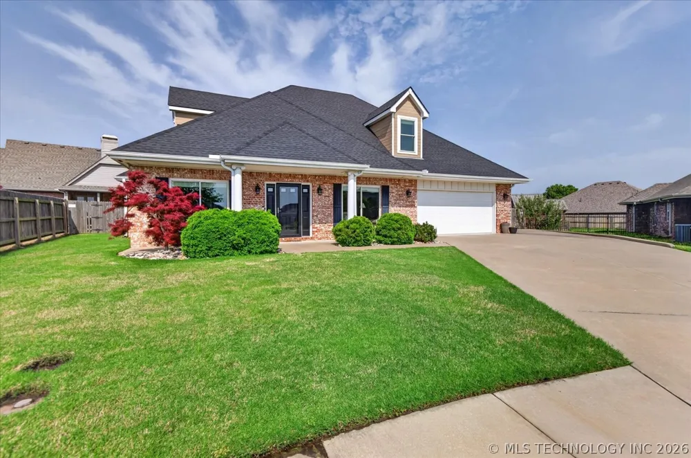 5637 Chickering Court Bartlesville, OK 74006