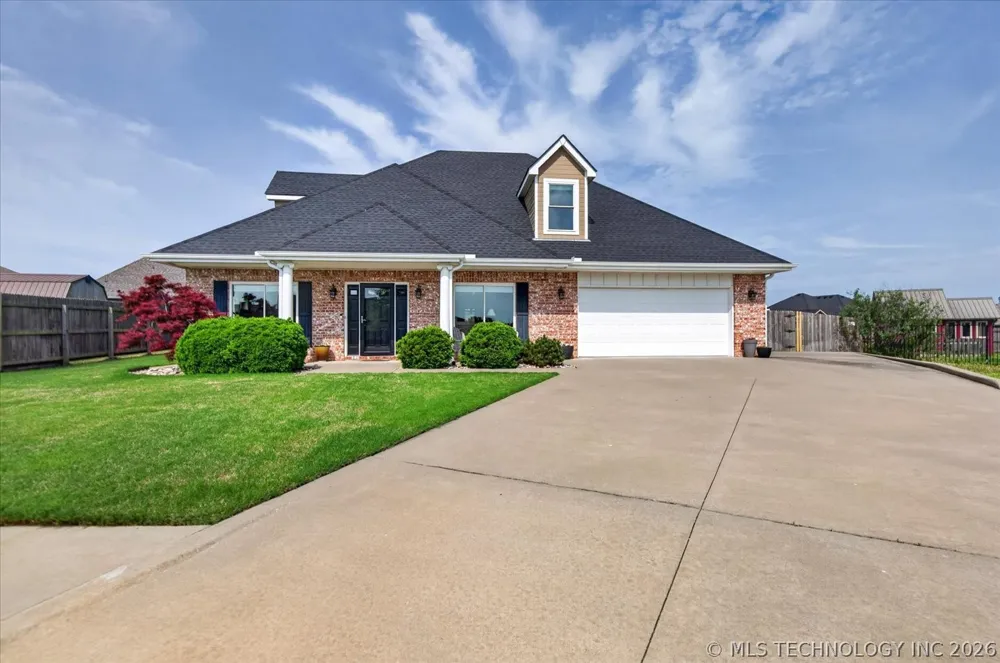 5637 Chickering Court Bartlesville, OK 74006