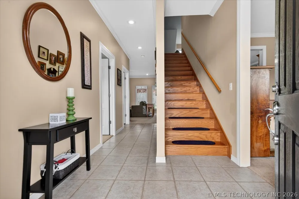 5637 Chickering Court Bartlesville, OK 74006