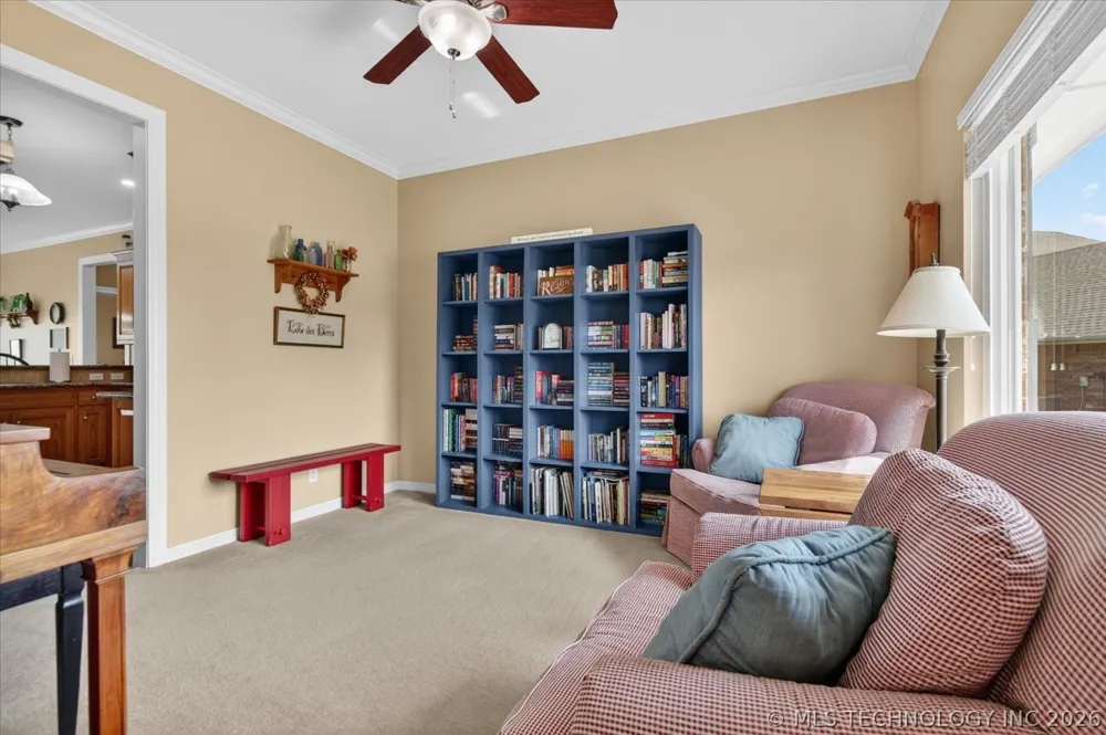 5637 Chickering Court Bartlesville, OK 74006