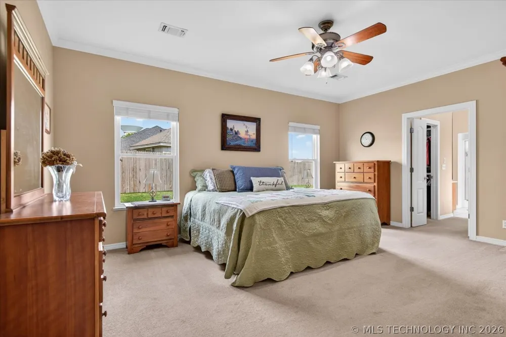 5637 Chickering Court Bartlesville, OK 74006