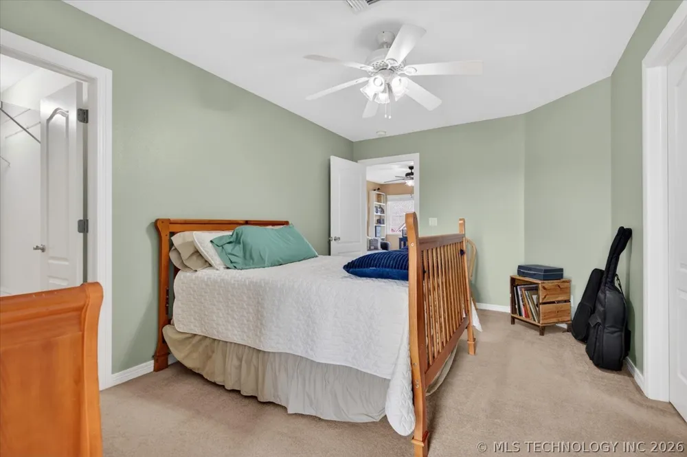 5637 Chickering Court Bartlesville, OK 74006