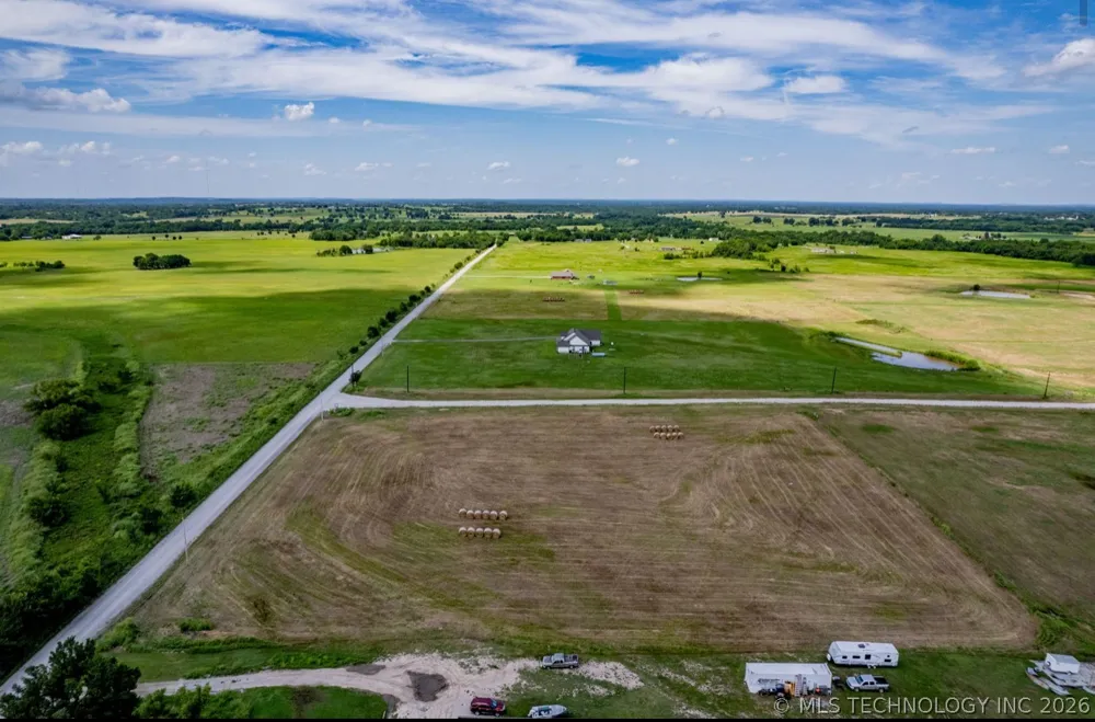 4180 ROAD Porter, OK 74454