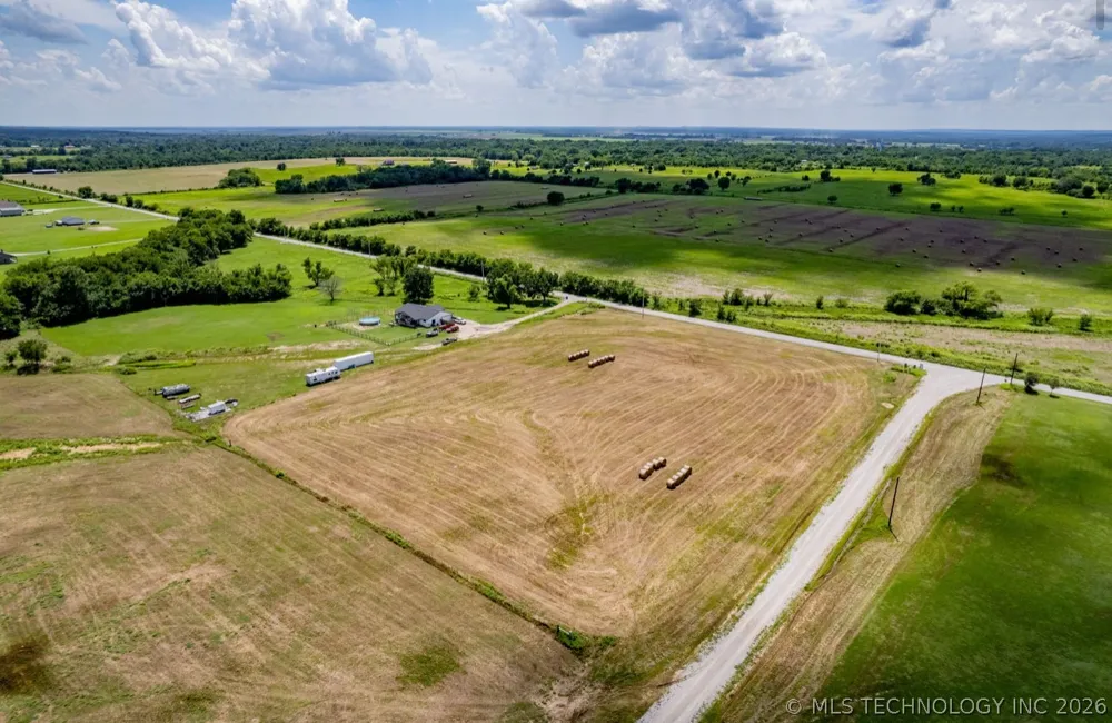 4180 ROAD Porter, OK 74454