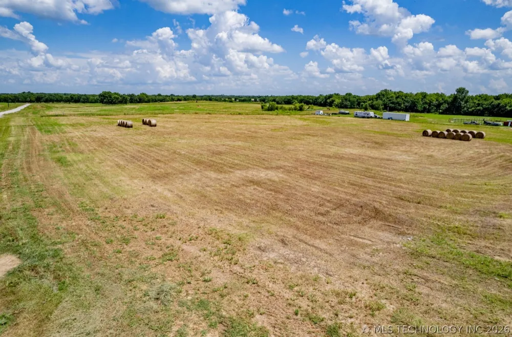 4180 ROAD Porter, OK 74454